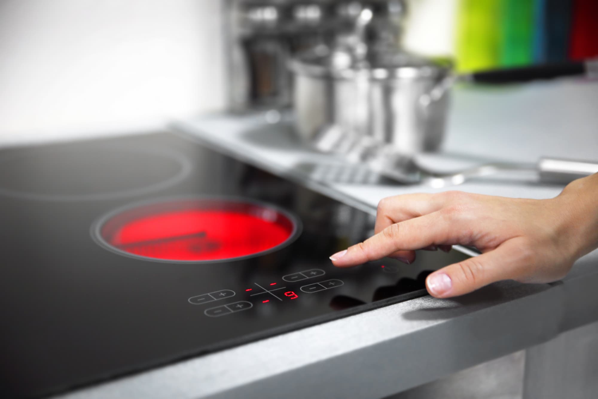 Pourquoi ma plaque de cuisson qui s&rsquo;&eacute;teint toute seule apr&egrave;s quelques minutes ? Thann